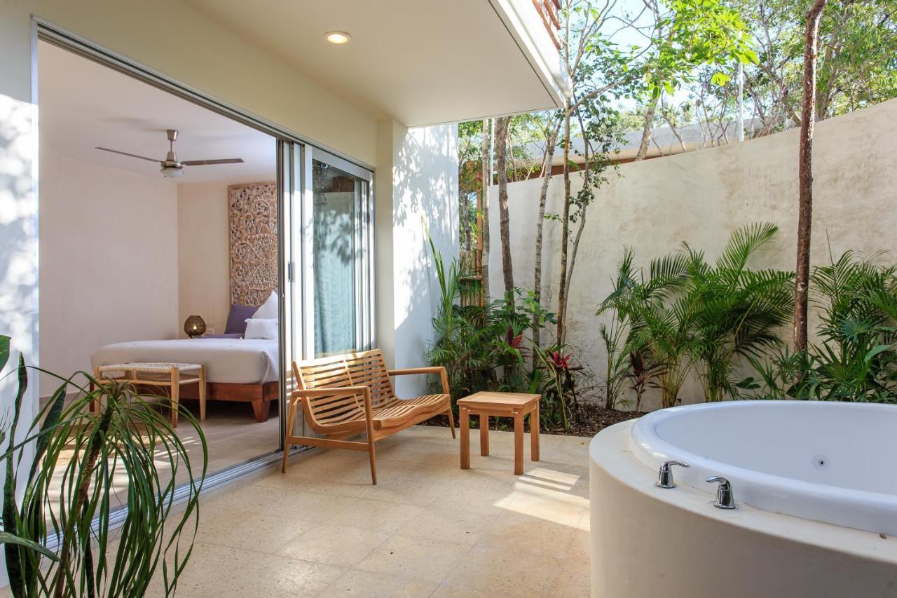 Charming Nature-Inspired Condos With Sultry Surroundings By Stella Rentals Тулум Экстерьер фото